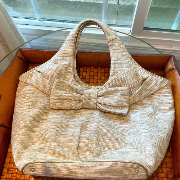 Kate Spade Champagne/Gold Large Bow Shoulder Bag - Picture 1 of 16